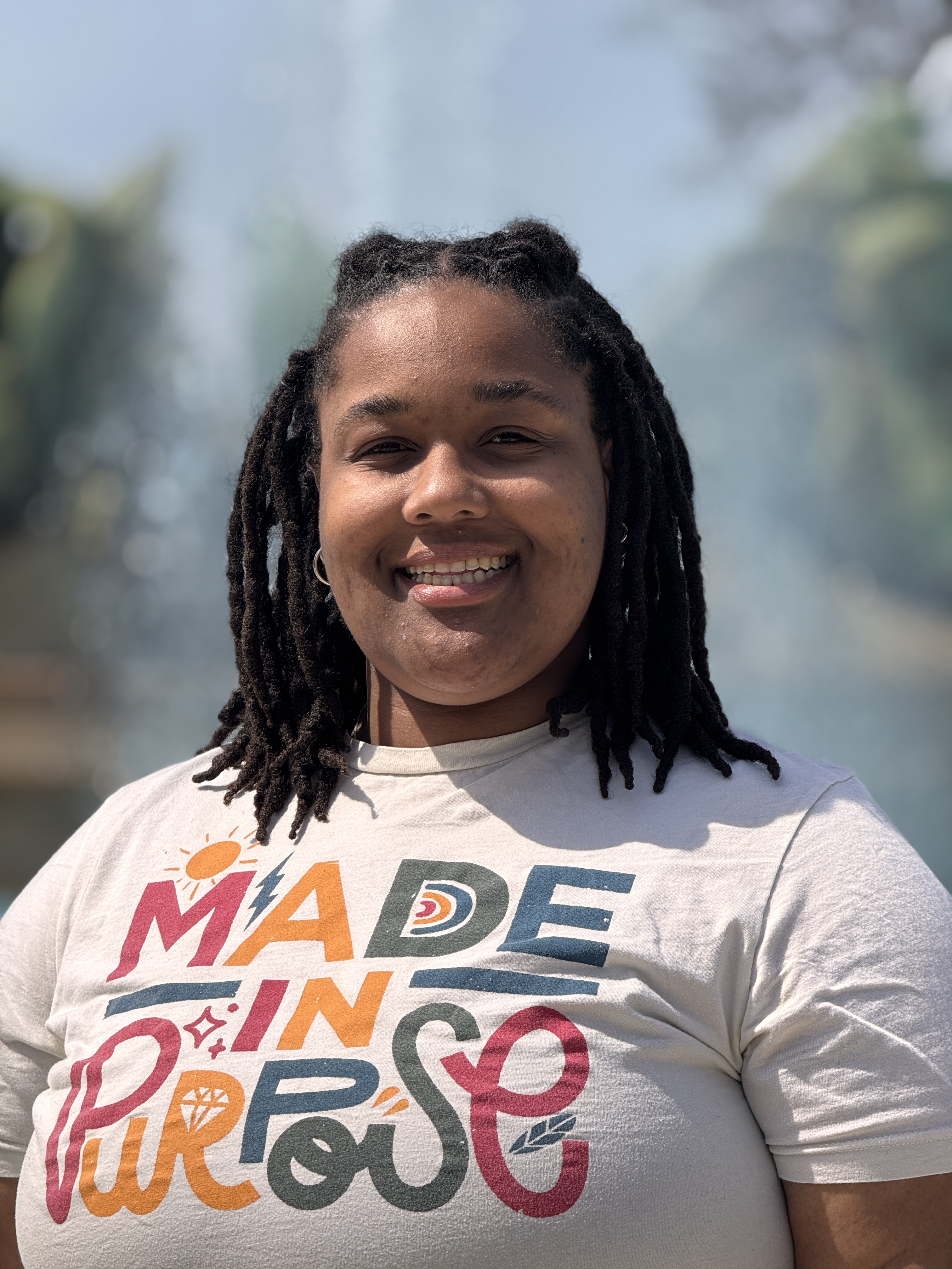 Justina Thompson Headshot